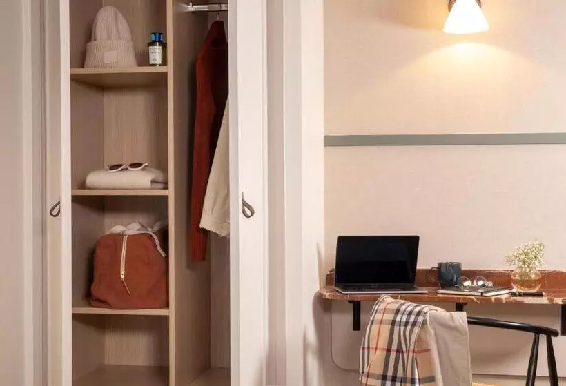 Fotos del hotel Hôtel Toujours:  21