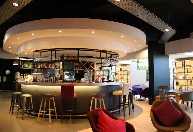 Fotos del hotel Campanile Nice Aéroport:  8