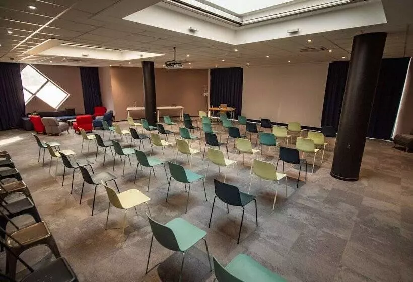 Fotos del hotel Campanile Nice Aéroport:  9