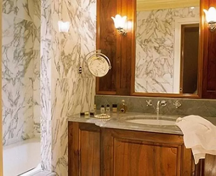 Fotos del hotel Chambiges Elysées:  4