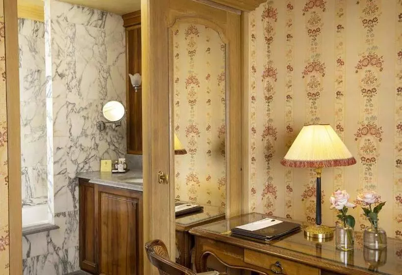 Fotos del hotel Chambiges Elysées:  20