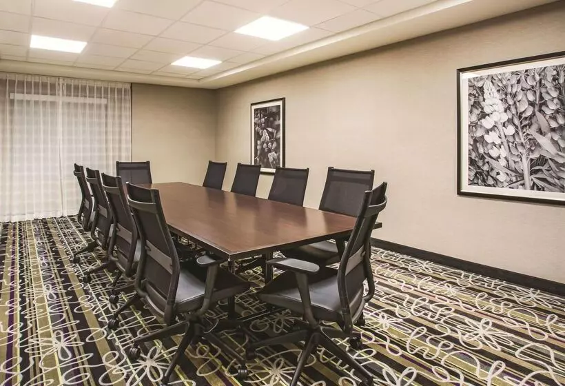 Fotos del hotel La Quinta By Wyndham Las Vegas Summerlin Tech:  4