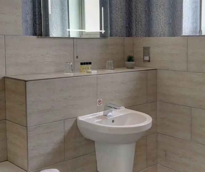 Fotos del hotel Best Western Edinburgh South Braid Hills:  13