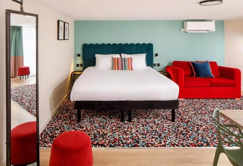 Fotos del hotel Ibis Styles Bournemouth:  21