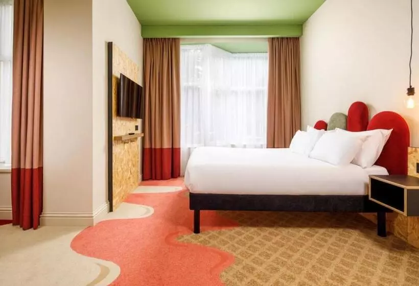 Fotos del hotel Ibis Styles Bournemouth:  23