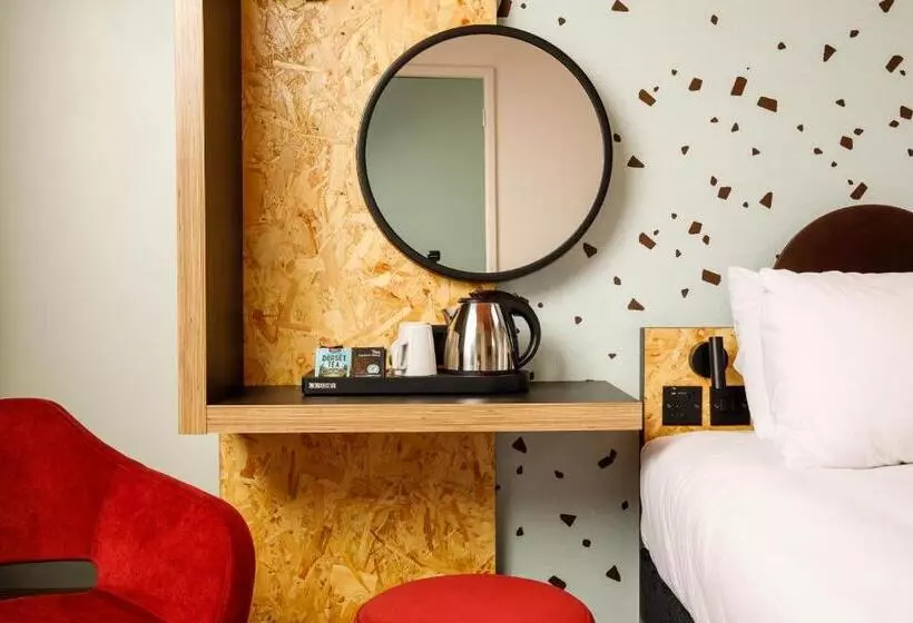 Fotos del hotel Ibis Styles Bournemouth:  19