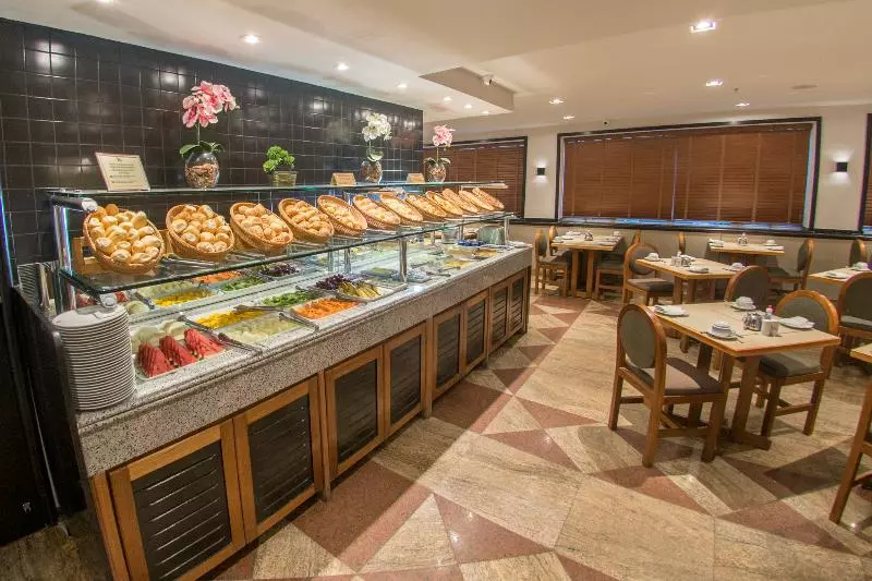 Fotos del hotel Real Palace:  14