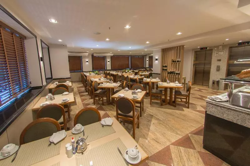 Fotos del hotel Real Palace:  9