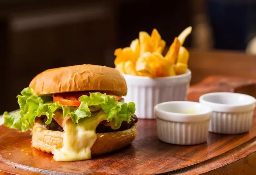 Fotos del hotel Leon Park  E Convenções  Melhor Custo Benefício:  13