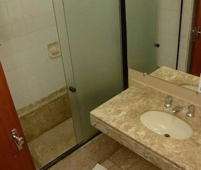 Fotos del hotel Leon Park  E Convenções  Melhor Custo Benefício:  18