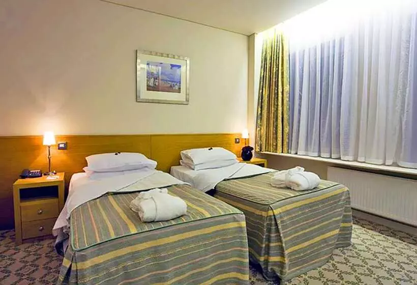 Fotos del hotel Cavendish:  8