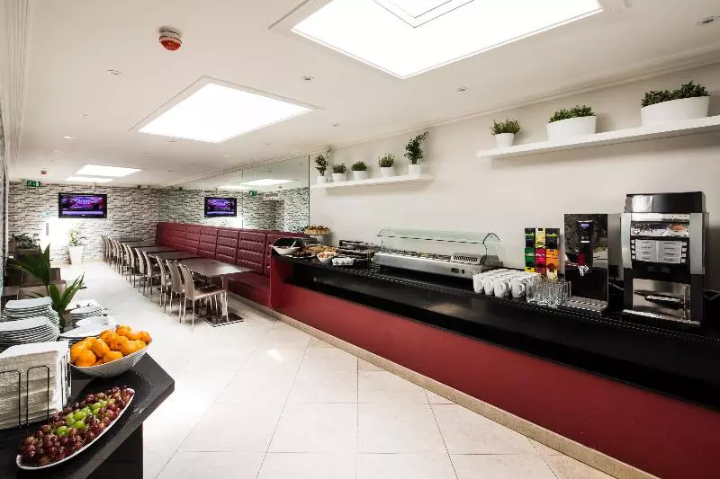 Fotos del hotel London House:  5