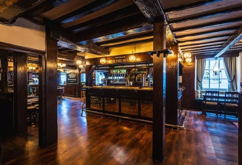 Fotos del hotel The Pied Bull:  2