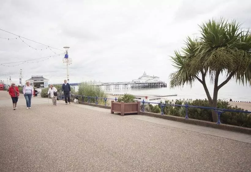 Citrus Hotel Eastbourne By Compass Hospitality