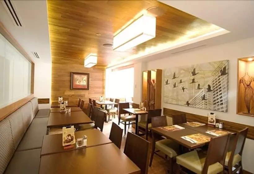 Fotos del hotel Chateau Laurier Québec:  6