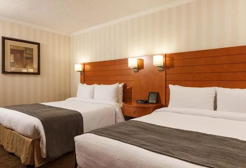 The Glenmore Inn & Convention Centre