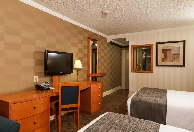 Fotos del hotel The Glenmore Inn & Convention Centre:  6