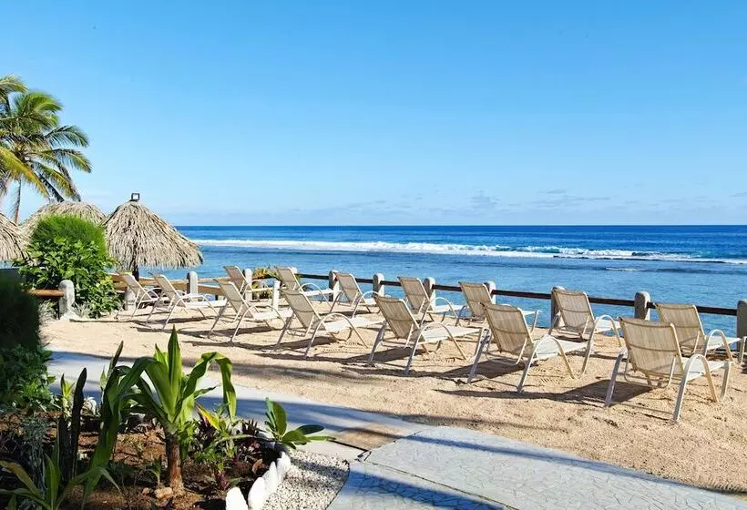 Fotos del hotel Club Raro Resort:  6