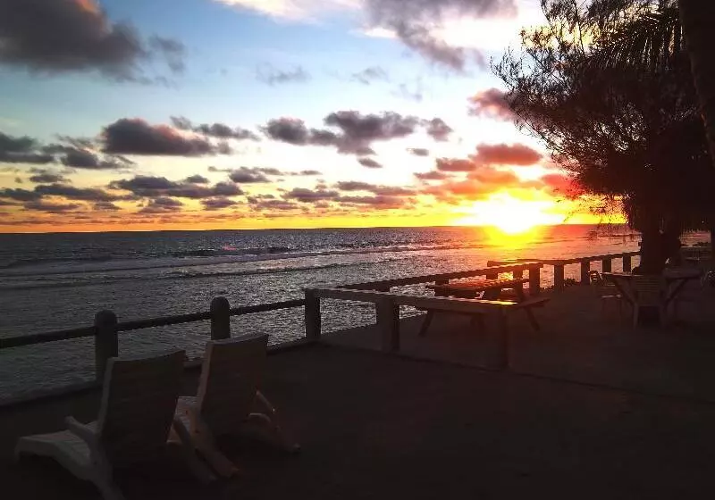 Fotos del hotel Club Raro Resort:  18