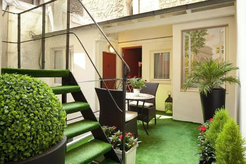 Fotos del hotel Riviera Elysees:  4