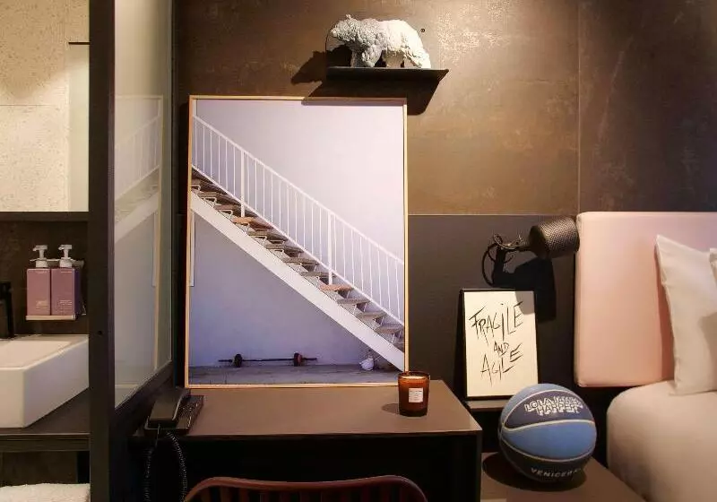 Fotos del hotel Tribe Paris Batignolles:  16