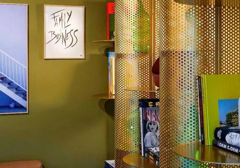 Fotos del hotel Tribe Paris Batignolles:  5