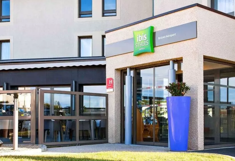 Fotos del hotel Ibis Styles Clermont-ferrand Aéroport:  12