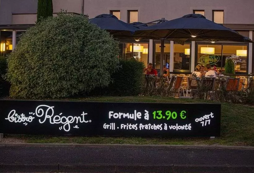 Fotos del hotel Ibis Styles Clermont-ferrand Aéroport:  19