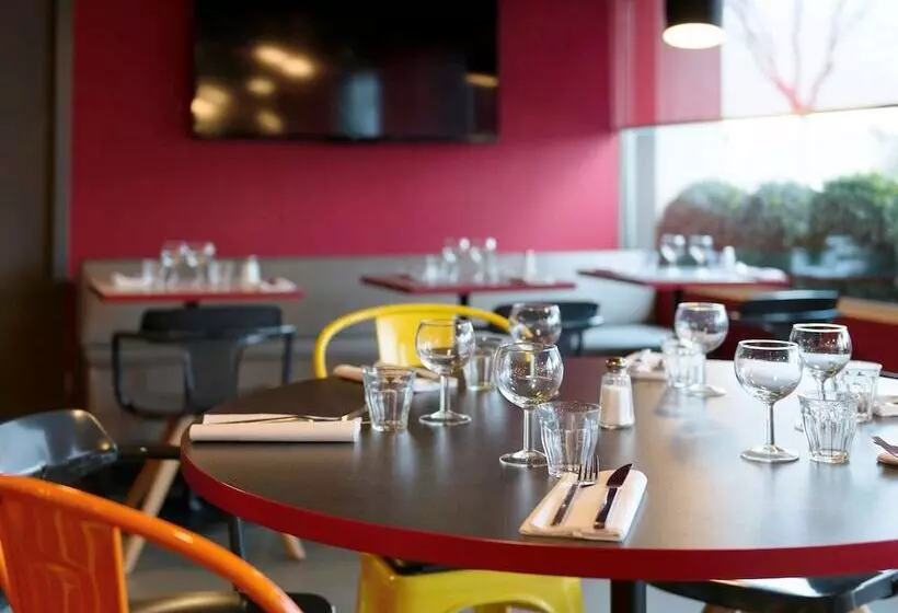 Fotos del hotel Ibis Styles Lyon Centre Confluence:  24