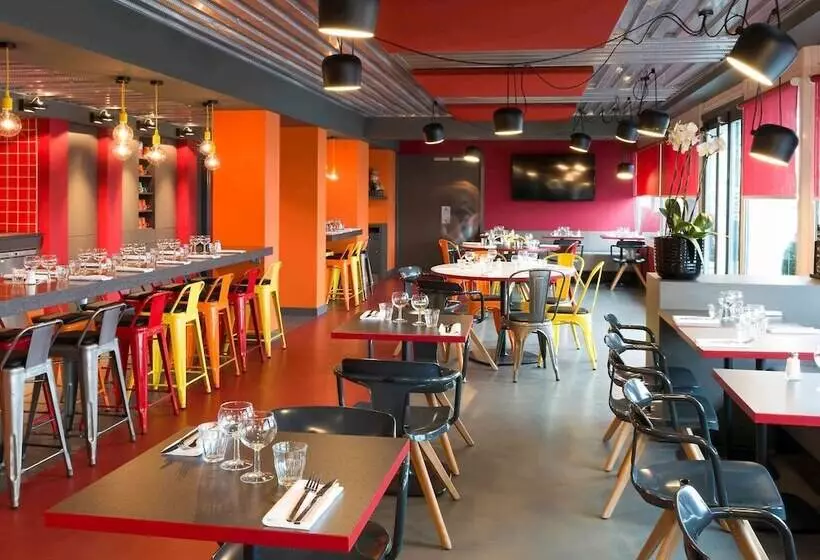 Fotos del hotel Ibis Styles Lyon Centre Confluence:  15