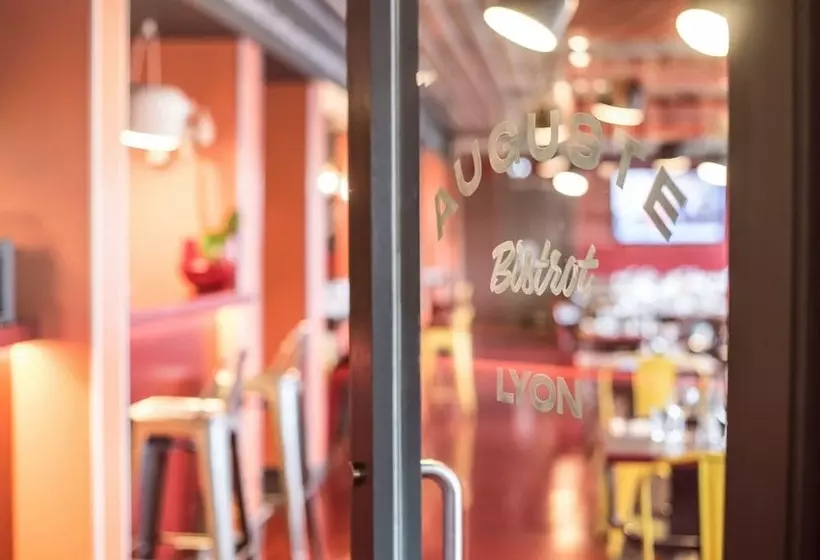 Fotos del hotel Ibis Styles Lyon Centre Confluence:  20