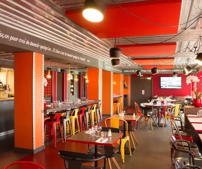 Fotos del hotel Ibis Styles Lyon Centre Confluence:  17