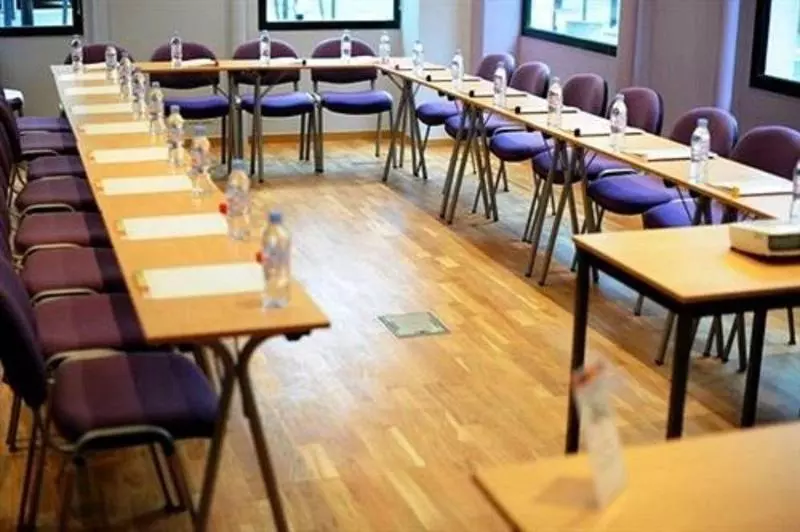 Fotos del hotel Le Rocroy Hotel Paris Gare Du Nord:  5