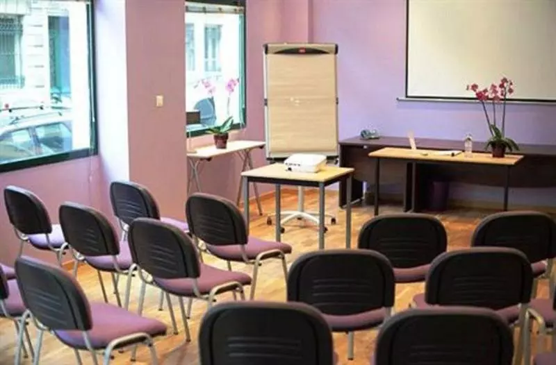 Fotos del hotel Le Rocroy Hotel Paris Gare Du Nord:  3