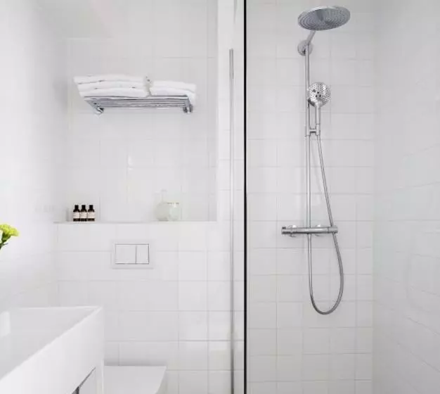 Fotos del hotel Hôtel Henriette:  3