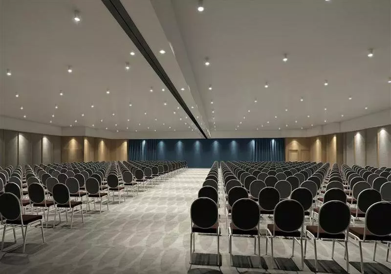 Fotos del hotel Le Méridien Etoile:  8