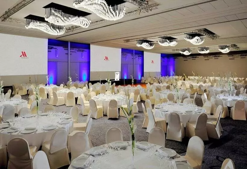 Fotos del hotel Paris Marriott Rive Gauche Hotel & Conference Center:  3