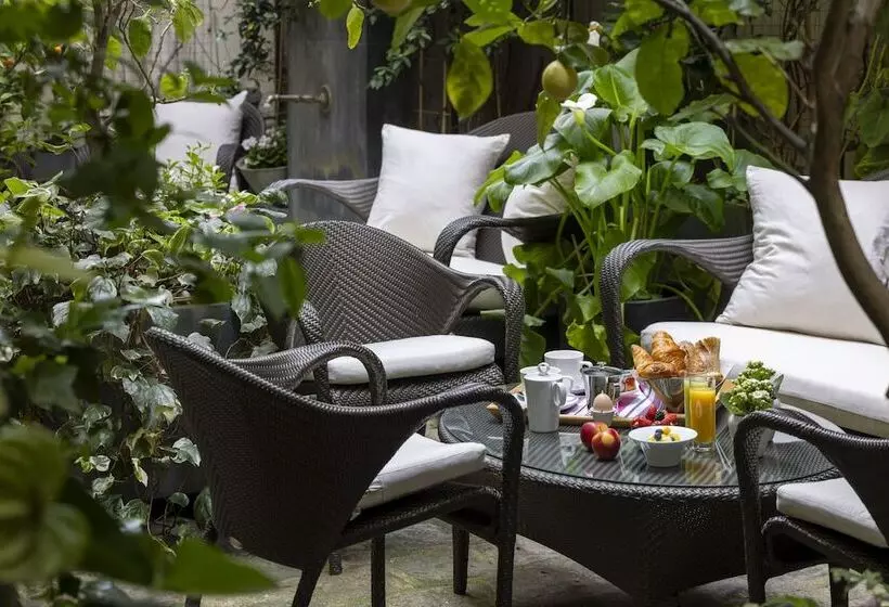 Fotos del hotel La Villa Madame:  2