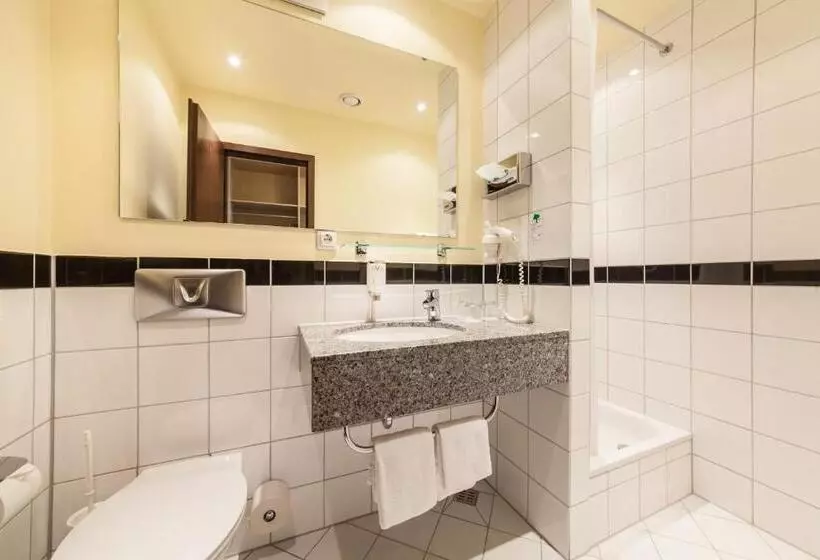 Fotos del hotel Novum Hotel Mariella Airport:  6