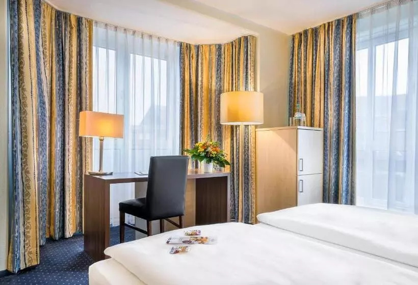 Fotos del hotel Novum Hotel Mariella Airport:  21