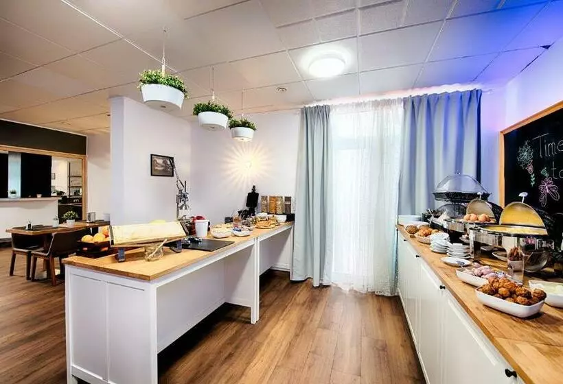 Fotos del hotel Senator:  4