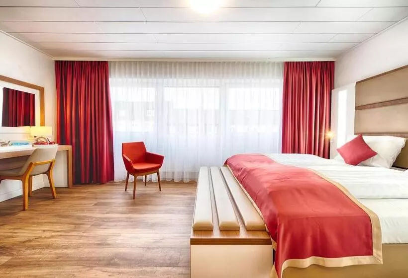 Fotos del hotel Senator:  11