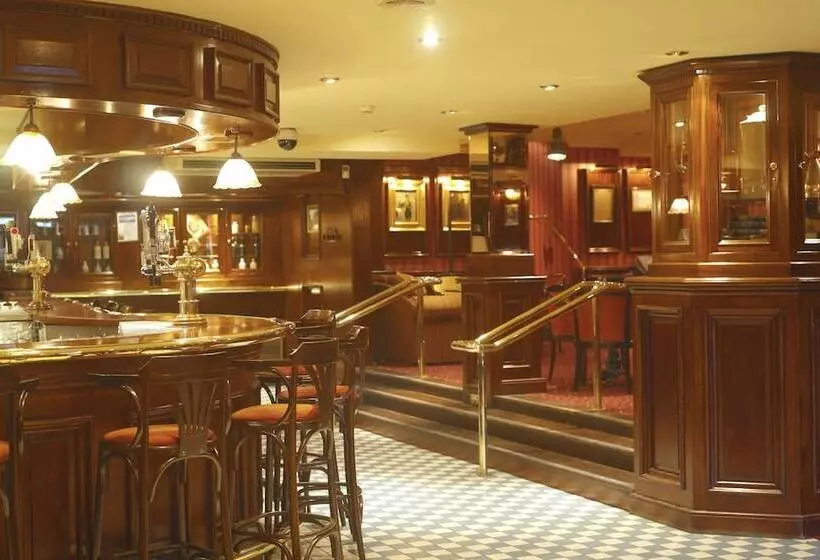 Fotos del hotel Killarney Towers Hotel & Leisure Centre:  2