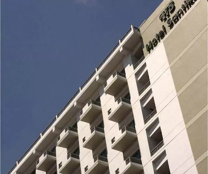 Fotos del hotel Santika Pandegiling Surabaya:  16