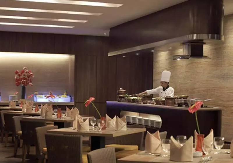 Fotos del hotel Santika Pandegiling Surabaya:  5