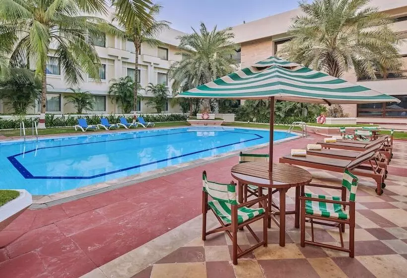 Fotos del hotel The Ummed Ahmedabad Airport:  14