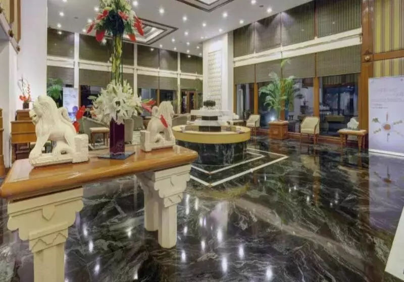 Fotos del hotel The Ummed Ahmedabad Airport:  15