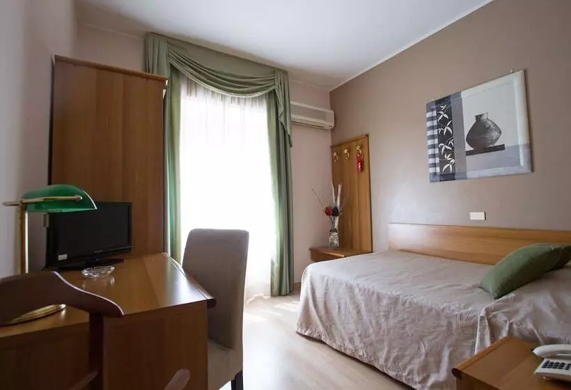 Fotos del hotel Adriano:  10