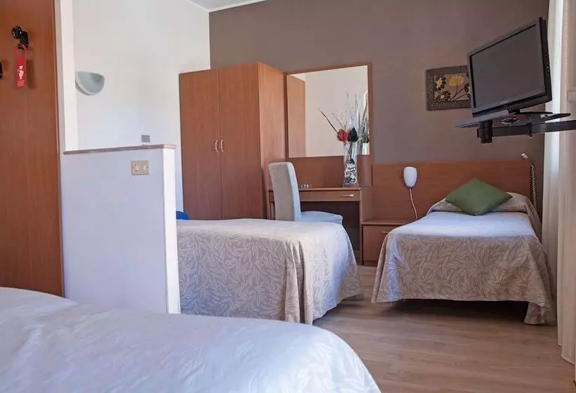 Fotos del hotel Adriano:  9