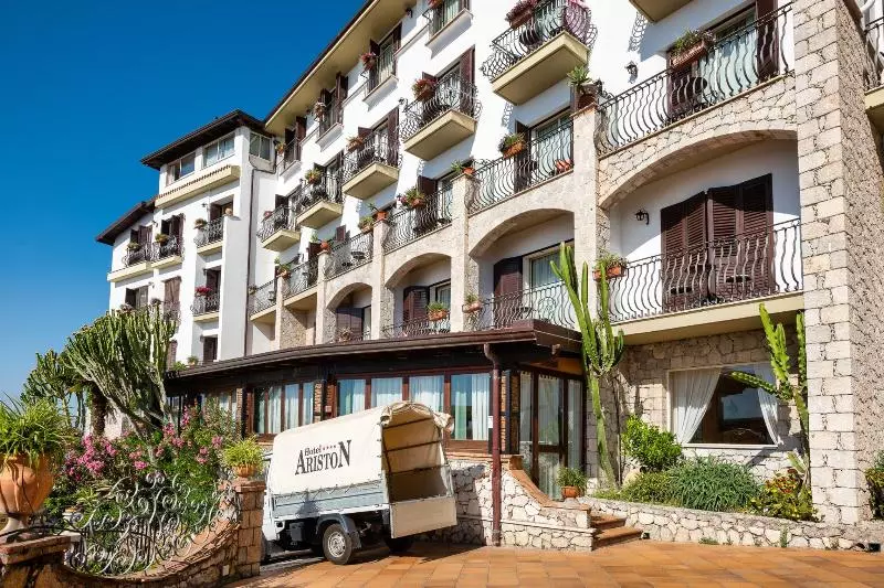 Fotos del hotel Ariston And Palazzo Santa Caterina:  17